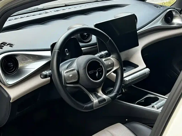 BYD Dolphin — Фото автомобиля 8