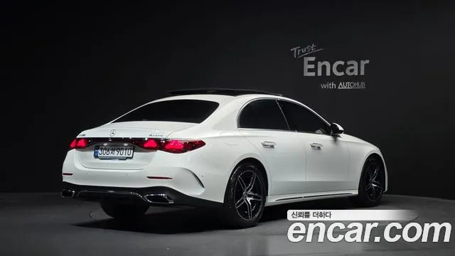 Mercedes-Benz E-Class E-класс W214 — Фото автомобиля 2