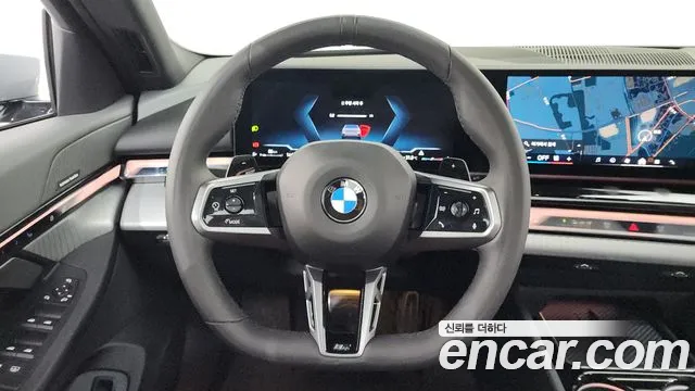 BMW 5-Series 5 серия (G60) 530i xDrive M Sport — Фото автомобиля 14