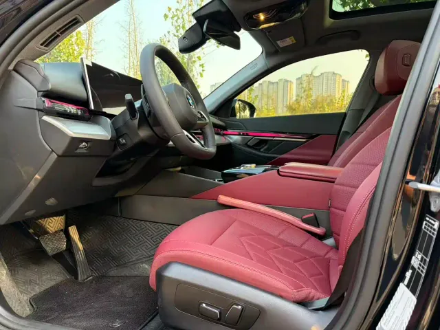 BMW 5 Series — Фото автомобиля 10