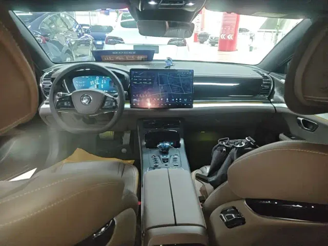 BYD Han — Фото автомобиля 5
