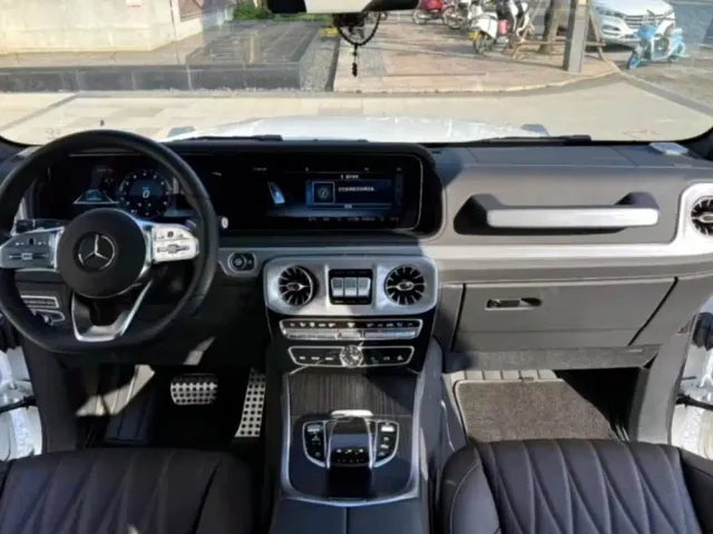 Mercedes-Benz G-Class — Фото автомобиля 5
