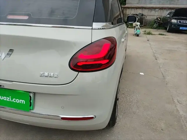 Wuling Bingo — Фото автомобиля 7