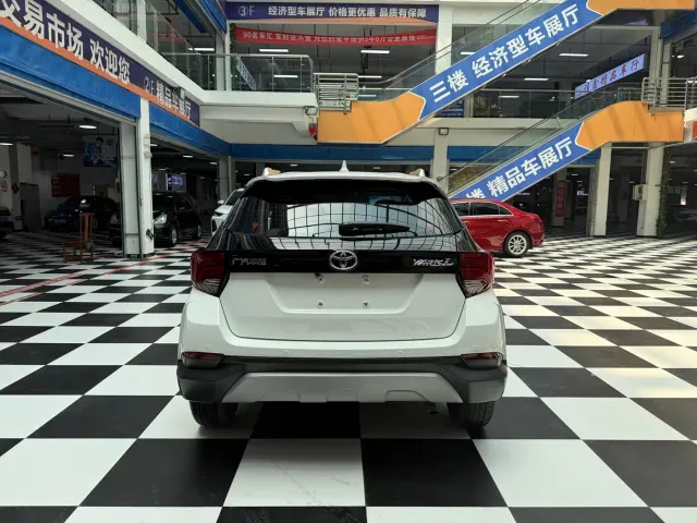 Toyota YARiS L Zhi Xuan — Фото автомобиля 5