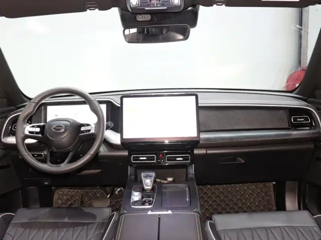 GAC Trumpchi GS8 — Фото автомобиля 12