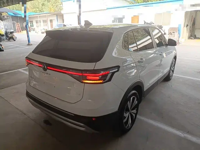Volkswagen Tharu — Фото автомобиля 6