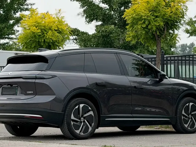 Nio ES6 — Фото автомобиля 6