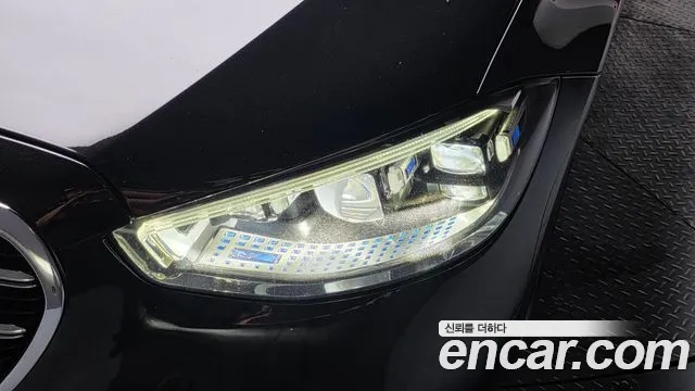 Mercedes-Benz S-Class S-класс W223 — Фото автомобиля 17