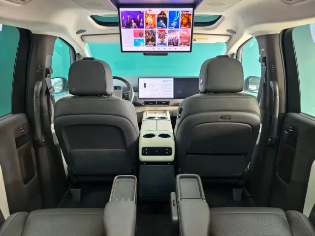 Li Auto MEGA — Фото автомобиля 7