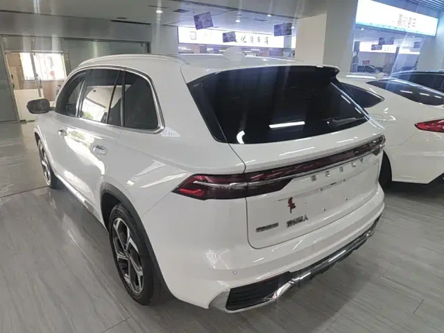 Geely Xingyue L — Фото автомобиля 4