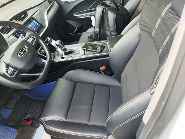 Geely Binrui — Фото автомобиля 14
