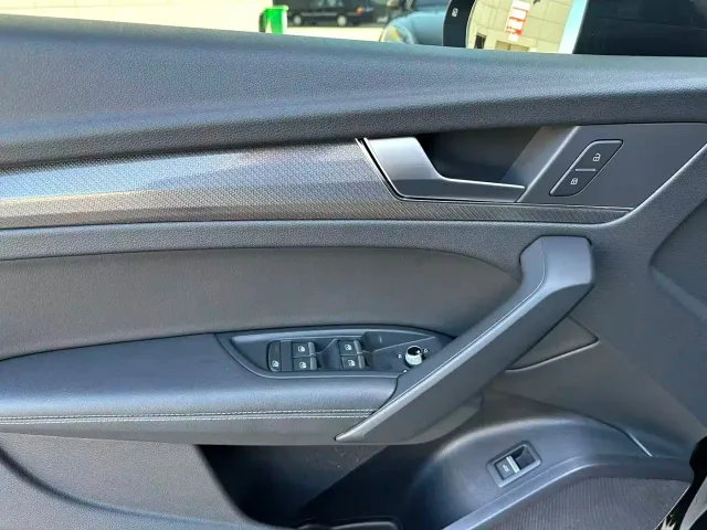 Audi Q5L — Фото автомобиля 20