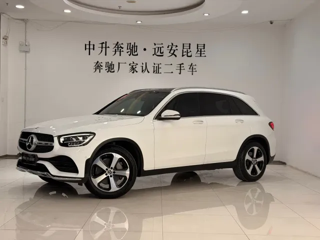 Фотография автомобиля — Mercedes-Benz GLC-Class