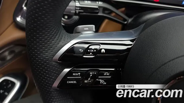 Mercedes-Benz E-Class — Фото автомобиля 24
