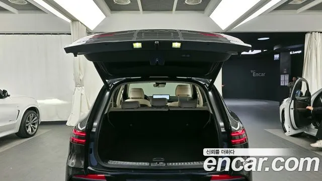 Genesis GV70 2.5T Бензин AWD — Фото автомобиля 20