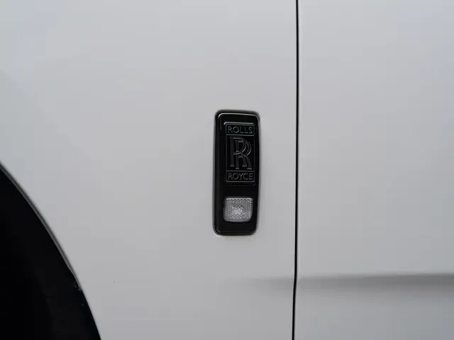 Rolls-Royce Cullinan — Фото автомобиля 14