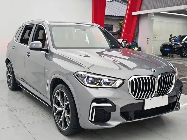 BMW X5 — Фото автомобиля 3