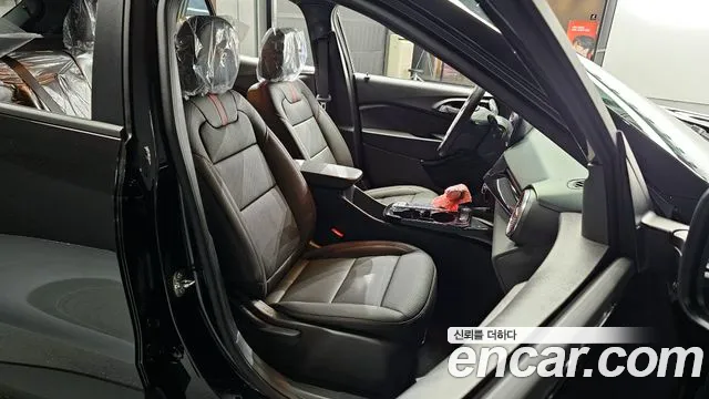 ChevroletGMDaewoo Trax Trax Кроссовер — Фото автомобиля 12