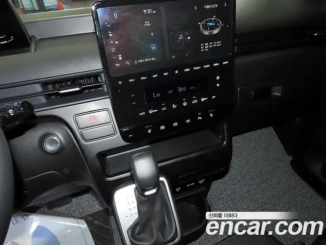 Hyundai Staria — Фото автомобиля 10