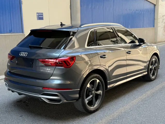 Audi Q3 — Фото автомобиля 4