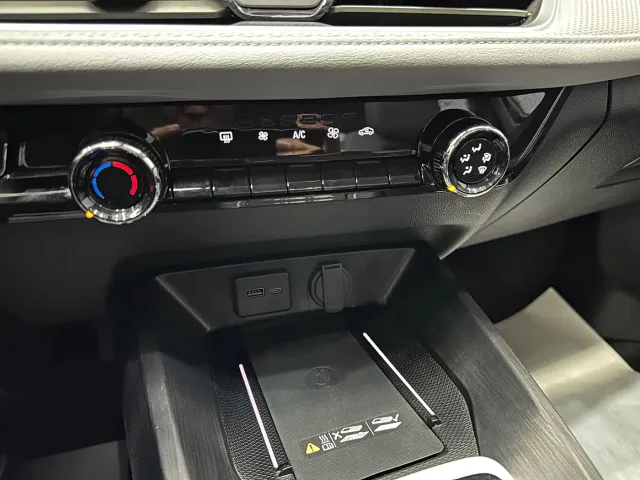 Chevrolet Monza — Фото автомобиля 14