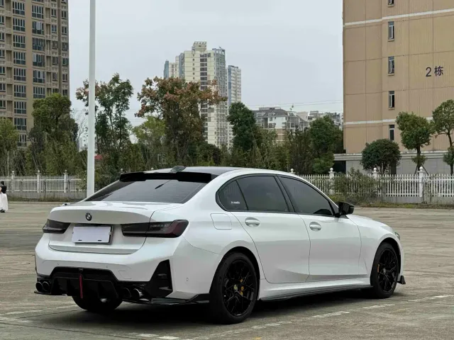 BMW 3 Series — Фото автомобиля 10