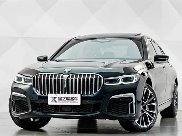 BMW 7 Series — Фото автомобиля 2