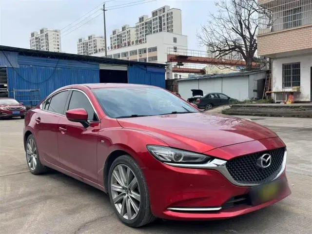 Mazda Atenza — Фото автомобиля 3