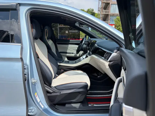 BYD Song PLUS — Фото автомобиля 11