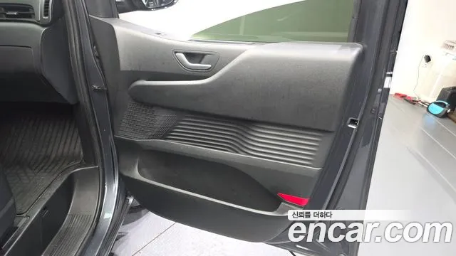 Hyundai Staria — Фото автомобиля 13