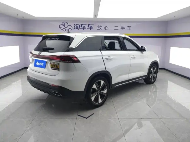 Changan X7 Plus — Фото автомобиля 3