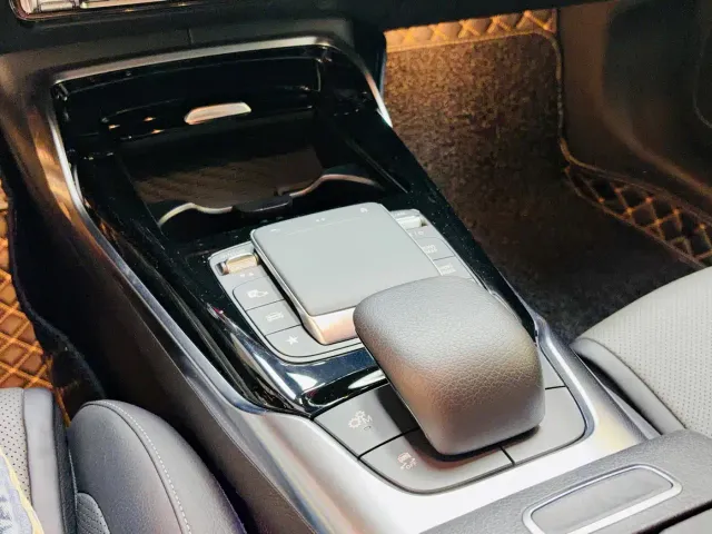 Mercedes-Benz A-Class AMG — Фото автомобиля 11