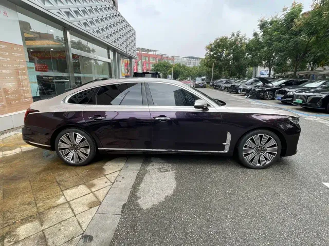 Hongqi H9 — Фото автомобиля 4
