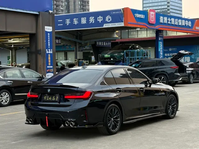 BMW 3 Series — Фото автомобиля 18