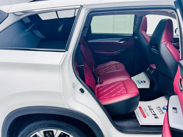 Changan CS75 Plus — Фото автомобиля 23
