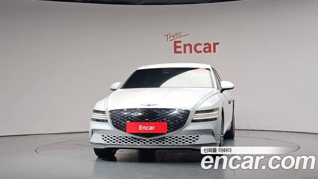 Genesis G80 RG3 — Фото автомобиля 3