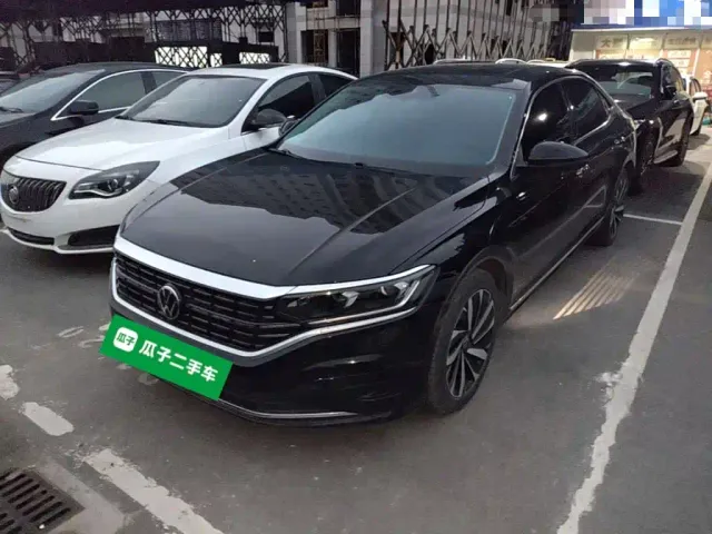 Фотография автомобиля — Volkswagen Passat