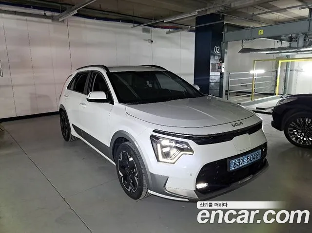 Kia Niro — Фото автомобиля 4