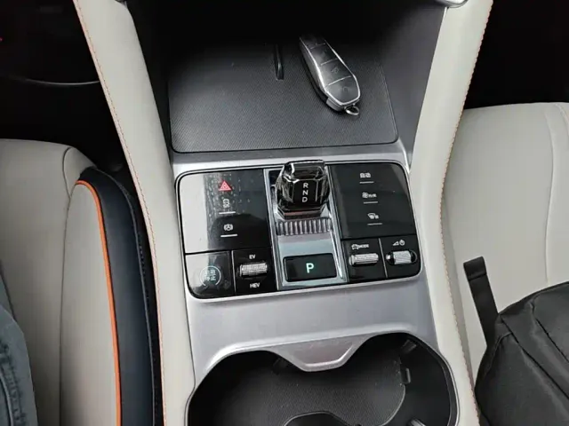 BYD Song PLUS — Фото автомобиля 13