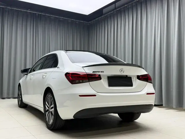 Mercedes-Benz A-Class — Фото автомобиля 6