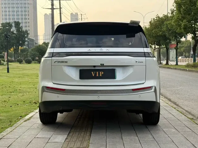 GAC Aion Y — Фото автомобиля 8