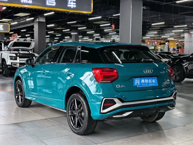 Audi Q2L — Фото автомобиля 21