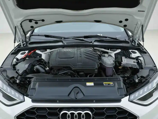 Audi A4L — Фото автомобиля 6