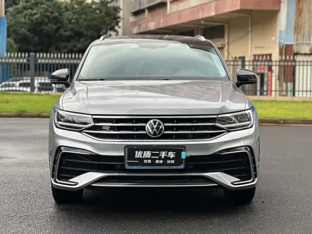 Volkswagen Tiguan X — Фото автомобиля 2