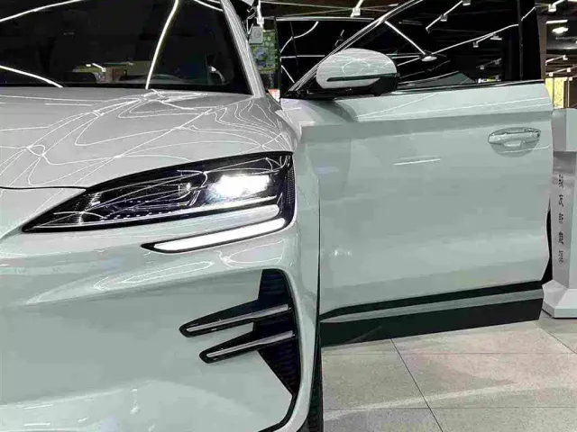 BYD Song PLUS — Фото автомобиля 28