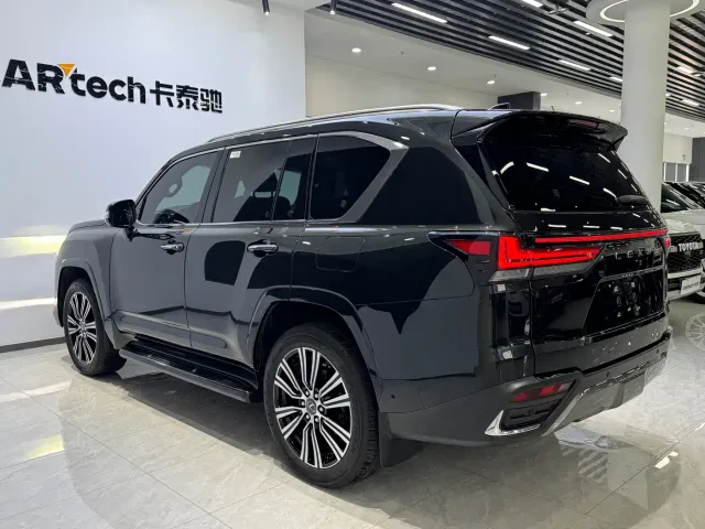 Lexus LX — Фото автомобиля 5
