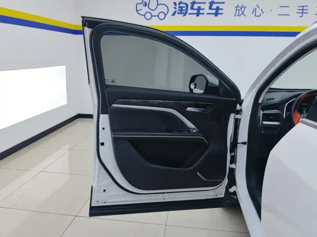 Haval H6 — Фото автомобиля 7