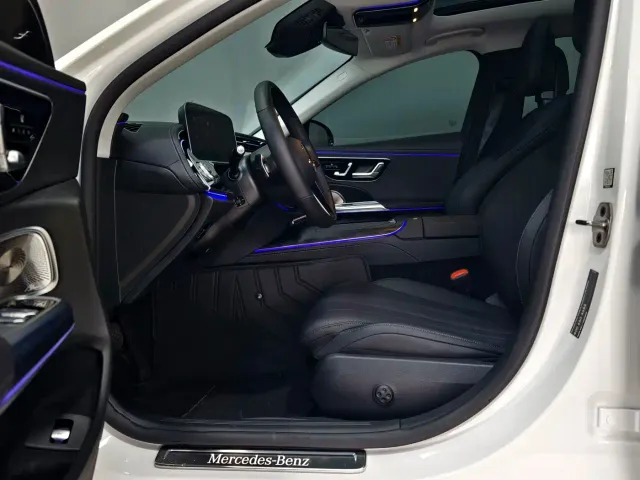 Mercedes-Benz E-Class — Фото автомобиля 7