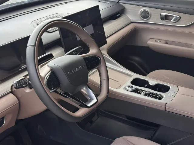 Chery Tiggo 8 PLUS — Фото автомобиля 10