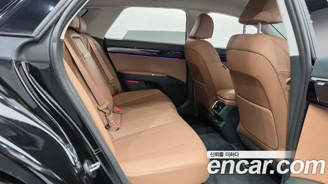 Hyundai Grandeur GN7 — Фото автомобиля 17